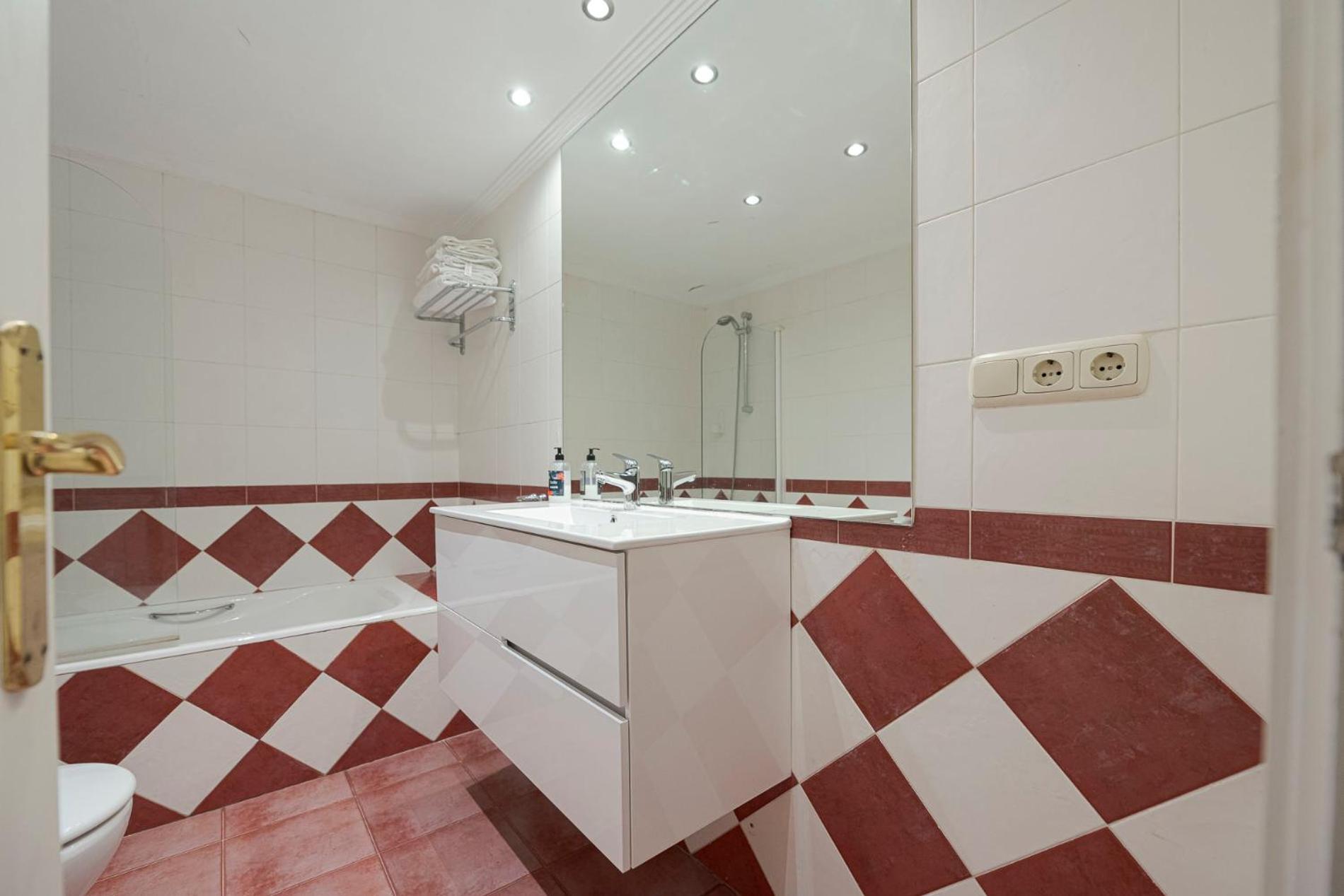 Apartamento Victoria En El Centro De San Sebastián Zewnętrze zdjęcie
